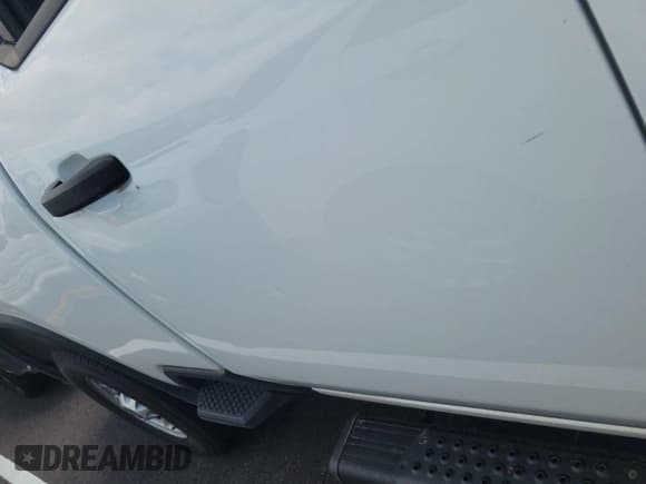 ✅ 2022 Chevrolet Silverado 2500HD Work Truck • VIN: 1GC2YLE79NF182259 • Lot: 42733789. Wystawiony na IAAI z przebiegiem 130 812 mil. Bezpłatny archiwum sprzedaży aukcyjnych z USA i szczegółowy raport historii pojazdu na DreamBid. Zdjęcie 1.