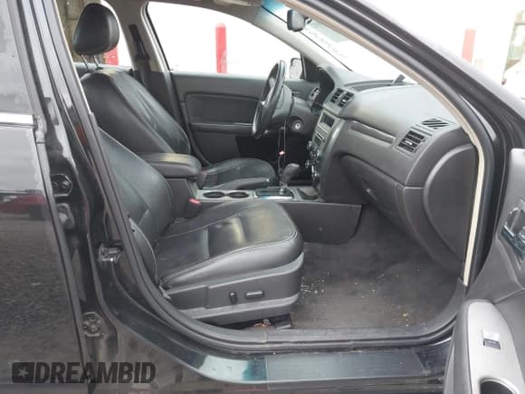 ✅ 2011 Ford Fusion SEL • VIN: 3FAHP0JA2BR263170 • Лот: 43590521. Опубликован ранее на IAAI с пробегом 189 785 миль. Бесплатный доступ к архиву аукционных продаж из США и подробный отчёт об истории автомобиля на DreamBid. Изображение 5.