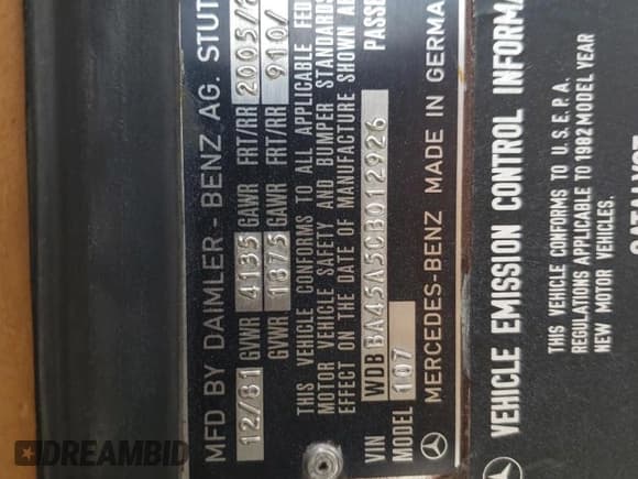 ✅ 1982 Mercedes-Benz 380 SL • VIN: WDBBA45A5CB012926 • Лот: 73131714. Опубликован ранее на Copart с пробегом 96 212 миль. Бесплатный доступ к архиву аукционных продаж из США и подробный отчёт об истории автомобиля на DreamBid. Изображение 12.