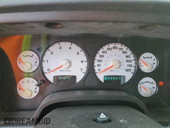 ✅ 2005 Dodge 1500 SLT • VIN: 1D7HU18D25S274466 • Лот: 81630124. Опубликован ранее на Copart с пробегом 124 872 миль. Бесплатный доступ к архиву аукционных продаж из США и подробный отчёт об истории автомобиля на DreamBid. Изображение 9.