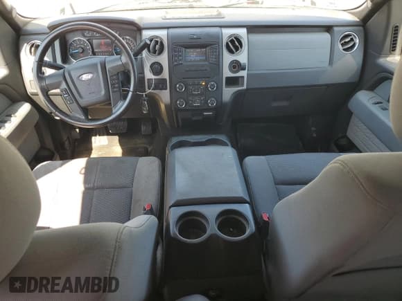 ✅ 2013 Ford F-150 XL • VIN: 1FTFX1EF1DFB25701 • Лот: 58854965. Опубликован ранее на Copart с пробегом 223 697 миль. Бесплатный доступ к архиву аукционных продаж из США и подробный отчёт об истории автомобиля на DreamBid. Изображение 8.