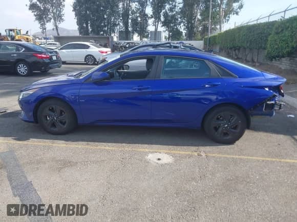 2023 Hyundai Elantra SEL с VIN KMHLM4AG1PU586131, выставлен на аукционе IAAI как лот 43074331 с пробегом 32 923 миль миль и . История ставок и продаж доступна на DreamBid. Изображение 15.