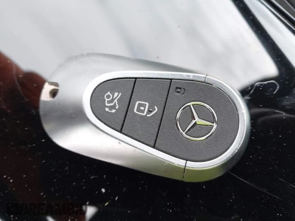 ✅ 2022 Mercedes-Benz C 300 • VIN: W1KAF4HB0NR040149 • Лот: 43672028. Опубликован ранее на IAAI с пробегом 46 166 миль. Бесплатный доступ к архиву аукционных продаж из США и подробный отчёт об истории автомобиля на DreamBid. Изображение 11.