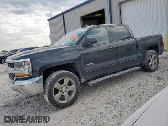 ✅ 2018 Chevrolet Silverado 1500 LT • VIN: 3GCPCREC5JG555892 • Лот: 80944995. Опубликован ранее на Copart с пробегом 78 048 миль. Бесплатный доступ к архиву аукционных продаж из США и подробный отчёт об истории автомобиля на DreamBid. Изображение 1.