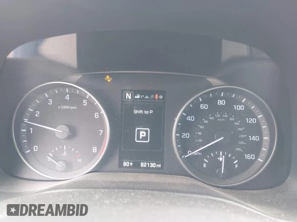 ✅ 2017 Hyundai Elantra SE • VIN: 5NPD84LF5HH022768 • Lot: 42264100. Listed on IAAI with 82,130 mi. Free auction sales archive from the USA and detailed vehicle history report at DreamBid. Image 7.