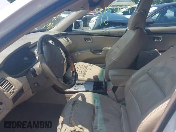 ✅ 2009 Hyundai Azera Limited • VIN: KMHFC46F29A357851 • Lot: 42580955. Listed on IAAI with 143,807 mi. Free auction sales archive from the USA and detailed vehicle history report at DreamBid. Image 5.