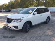 ✅ 2017 Nissan Pathfinder S • VIN: 5N1DR2MN2HC610125 • Lot: 43351598. Wystawiony na IAAI z przebiegiem 123 086 mil. Bezpłatny archiwum sprzedaży aukcyjnych z USA i szczegółowy raport historii pojazdu na DreamBid. Zdjęcie 2.