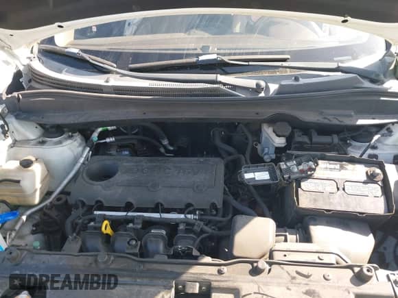 2012 Hyundai Tucson GLS z VIN KM8JU3AC3CU461964, wystawiony jako IAAI lot #43511864 z przebiegiem 113 173 mil mil oraz . Historia ofert i sprzedaży dostępna na DreamBid. Obrazek 10.