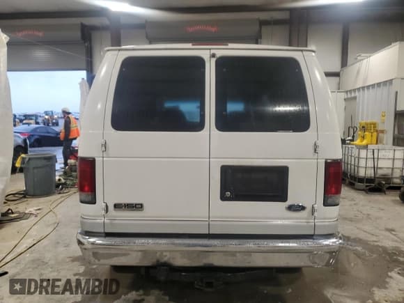 ✅ 2006 Ford Econoline Passenger XL • VIN: 1FMRE11W26DA02427 • Lot: 80461834. Listed on Copart with 201,894 mi. Free auction sales archive from the USA and detailed vehicle history report at DreamBid. Image 6.