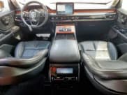 ✅ 2023 Lincoln Aviator Reserve • VIN: 5LM5J7WC1PGL02064 • Lot: 70782295. Wystawiony na Copart z przebiegiem 29 795 mil. Bezpłatny archiwum sprzedaży aukcyjnych z USA i szczegółowy raport historii pojazdu na DreamBid. Zdjęcie 8.