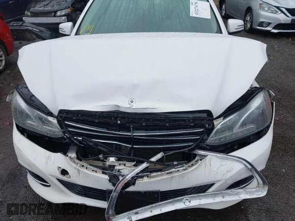 ✅ 2014 Mercedes-Benz E 350 Sport • VIN: WDDHF8JB0EA776409 • Lot: 43227678. Listed on IAAI with 158,793 mi. Free auction sales archive from the USA and detailed vehicle history report at DreamBid. Image 6.