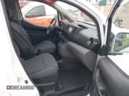 ✅ 2019 Nissan NV200 SV • VIN: 3N6CM0KN2KK702971 • Lot: 43737427. Listed on IAAI with 57,484 mi. Free auction sales archive from the USA and detailed vehicle history report at DreamBid. Image 5.