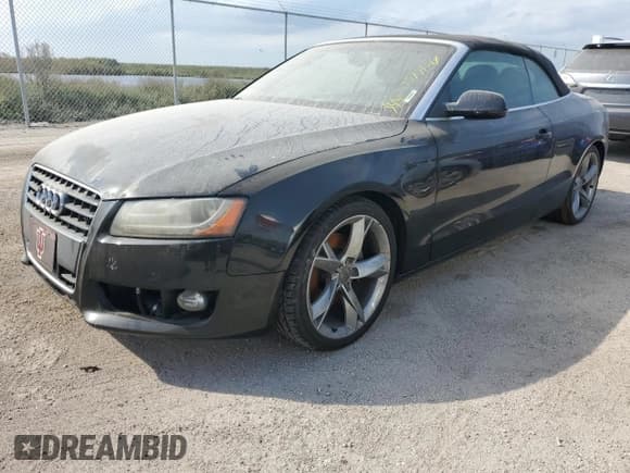 ✅ 2011 Audi A5 Premium Plus • VIN: WAULFAFH8BN010535 • Lot: 73771514. Wystawiony na Copart z przebiegiem Nie podano. Bezpłatny archiwum sprzedaży aukcyjnych z USA i szczegółowy raport historii pojazdu na DreamBid. Zdjęcie 1.