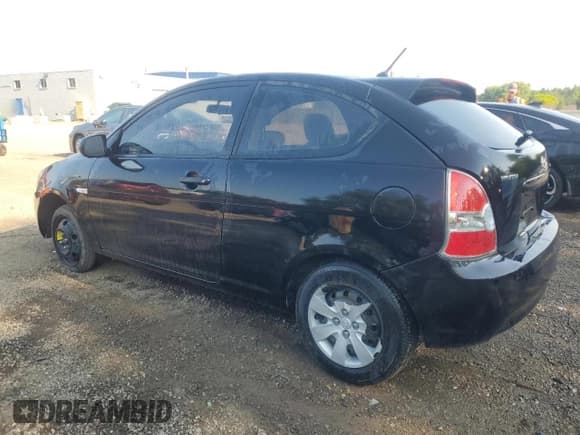 ✅ 2010 Hyundai Accent L • VIN: KMHCN3BC1AU167321 • Лот: 62767055. Опубликован ранее на Copart с пробегом 244 002 миль. Бесплатный доступ к архиву аукционных продаж из США и подробный отчёт об истории автомобиля на DreamBid. Изображение 2.