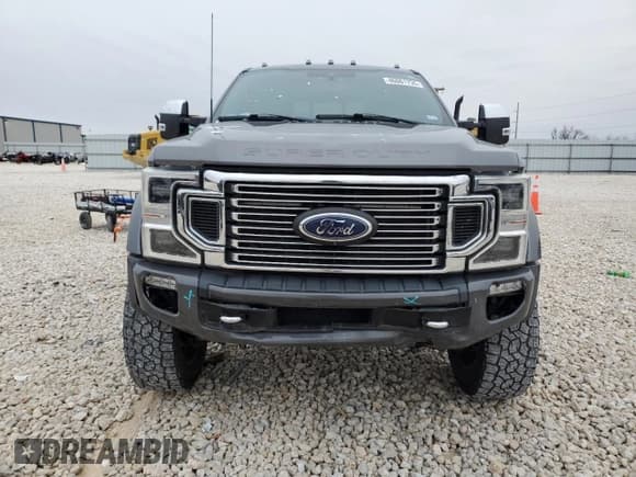 ✅ 2022 Ford F-450 XL • VIN: 1FT8W4DT8NEC09929 • Lot: 46081755. Wystawiony na Copart z przebiegiem 32 915 mil. Bezpłatny archiwum sprzedaży aukcyjnych z USA i szczegółowy raport historii pojazdu na DreamBid. Zdjęcie 5.