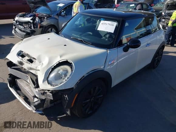 2017 MINI Hardtop Cooper S with VIN WMWXP7C57H3B93462, listed as a IAAI auction lot 43517920 with 56,050 mi miles and . Bid and sale history available at DreamBid. Image 2.