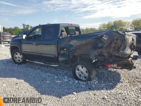 ✅ 2011 Chevrolet Silverado 1500 LT • VIN: 1GCRKSE39BZ191562 • Lot: 74181834. Listed on Copart with 278,032 mi. Free auction sales archive from the USA and detailed vehicle history report at DreamBid. Image 2.