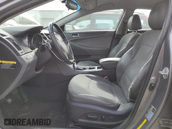 ✅ 2013 Hyundai Sonata SE • VIN: 5NPEC4AC9DH698761 • Lot: 89685955. Listed on Copart with 222,878 mi. Free auction sales archive from the USA and detailed vehicle history report at DreamBid. Image 7.