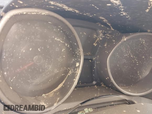 ✅ 2013 Hyundai Elantra Limited • VIN: 5NPDH4AE6DH340242 • Lot: 42795268. Listed on IAAI with Not provided. Free auction sales archive from the USA and detailed vehicle history report at DreamBid. Image 7.