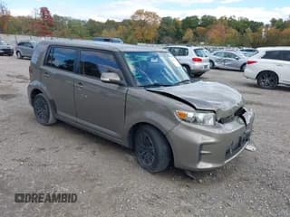 ✅ 2012 Scion xB • VIN: JTLZE4FE4CJ024212 • Lot: 43509303. Wystawiony na IAAI z przebiegiem 208 036 mil. Bezpłatny archiwum sprzedaży aukcyjnych z USA i szczegółowy raport historii pojazdu na DreamBid. Zdjęcie 1.