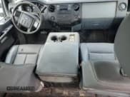 ✅ 2016 Ford F-250 XL • VIN: 1FT7W2AT6GED44494 • Lot: 64178165. Wystawiony na Copart z przebiegiem 175 421 mil. Bezpłatny archiwum sprzedaży aukcyjnych z USA i szczegółowy raport historii pojazdu na DreamBid. Zdjęcie 8.