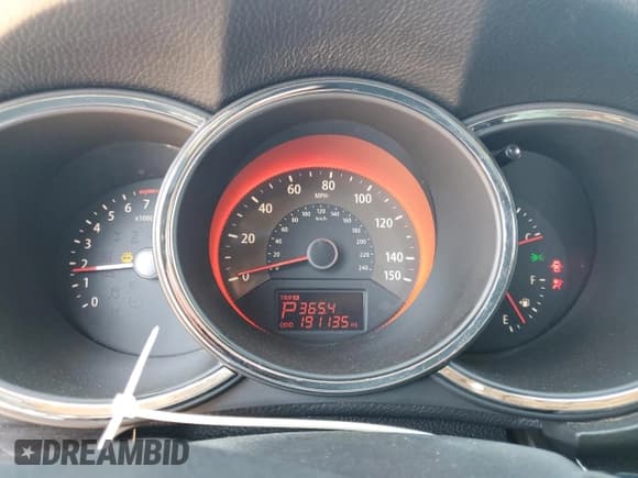 ✅ 2012 Kia Sorento SX • VIN: 5XYKW4A20CG265935 • Lot: 80266425. Listed on Copart with 191,135 mi. Free auction sales archive from the USA and detailed vehicle history report at DreamBid. Image 9.