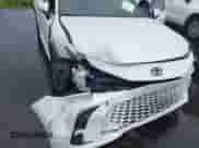 2025 Toyota Camry LE z VIN 4T1DAACK6SU606394, wystawiony jako IAAI lot #43223731 z przebiegiem 2 874 mil mil oraz . Historia ofert i sprzedaży dostępna na DreamBid. Obrazek 6.