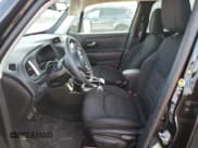 ✅ 2022 Jeep Renegade Latitude • VIN: ZACNJDB18NPN78104 • Lot: 91609885. Listed on Copart with 54,162 mi. Free auction sales archive from the USA and detailed vehicle history report at DreamBid. Image 7.