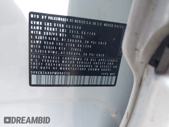 ✅ 2023 Volkswagen Tiguan SE R-Line Black • VIN: 3VVCB7AX0PM090710 • Lot: 41256904. Wystawiony na IAAI z przebiegiem 12 819 mil. Bezpłatny archiwum sprzedaży aukcyjnych z USA i szczegółowy raport historii pojazdu na DreamBid. Zdjęcie 9.