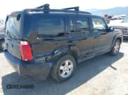 ✅ 2006 Jeep Commander • VIN: 1J8HG48N66C337472 • Лот: 42503482. Опубликован ранее на IAAI с пробегом 200 274 миль. Бесплатный доступ к архиву аукционных продаж из США и подробный отчёт об истории автомобиля на DreamBid. Изображение 4.