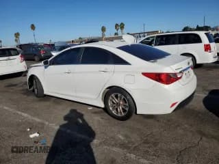 ✅ 2014 Hyundai Sonata GLS • VIN: 5NPEB4AC5EH917896 • Лот: 82717875. Опубликован ранее на Copart с пробегом 323 699 миль. Бесплатный доступ к архиву аукционных продаж из США и подробный отчёт об истории автомобиля на DreamBid. Изображение 2.