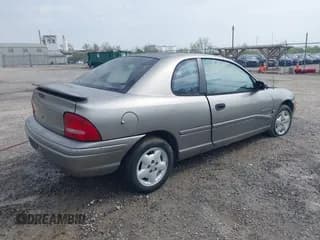 ✅ 1998 Dodge Neon • VIN: 1B3ES42YXWD746520 • Lot: 42149526. Listed on IAAI with 197,299 mi. Free auction sales archive from the USA and detailed vehicle history report at DreamBid. Image 4.