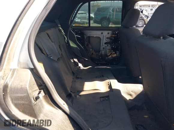 ✅ 2008 Ford Police Interceptor • VIN: 2FAFP71V18X150470 • Lot: 42301553. Listed on IAAI with 82,116 mi. Free auction sales archive from the USA and detailed vehicle history report at DreamBid. Image 8.