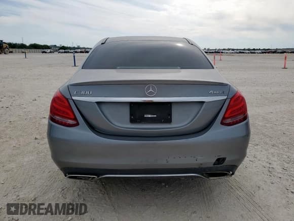 ✅ 2015 Mercedes-Benz C 300 • VIN: 55SWF4KB4FU080720 • Lot: 84339975. Listed on Copart with 145,806 mi. Free auction sales archive from the USA and detailed vehicle history report at DreamBid. Image 6.