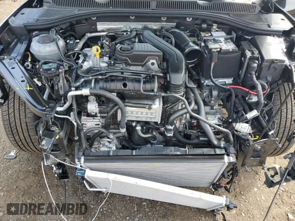 ✅ 2025 Volkswagen Jetta Sport • VIN: 3VWBX7BU8SM084532 • Лот: 72038625. Опубликован ранее на Copart с пробегом 1 105 миль. Бесплатный доступ к архиву аукционных продаж из США и подробный отчёт об истории автомобиля на DreamBid. Изображение 11.