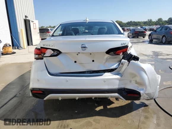 ✅ 2020 Nissan Versa SV • VIN: 3N1CN8EV8LL837171 • Лот: 81074425. Опубликован ранее на Copart с пробегом 126 756 миль. Бесплатный доступ к архиву аукционных продаж из США и подробный отчёт об истории автомобиля на DreamBid. Изображение 6.