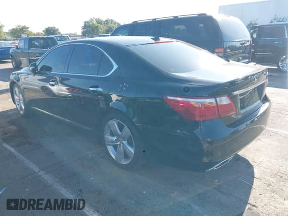 ✅ 2011 Lexus LS 460 • VIN: JTHBL5EF9B5105800 • Лот: 43141307. Опубликован ранее на IAAI с пробегом 156 591 миль. Бесплатный доступ к архиву аукционных продаж из США и подробный отчёт об истории автомобиля на DreamBid. Изображение 3.