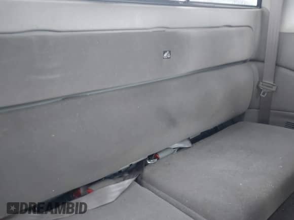 2004 Dodge Dakota Sport z VIN 1D7GL32K84S690487, wystawiony jako IAAI lot #41935990 z przebiegiem 116 375 mil mil oraz . Historia ofert i sprzedaży dostępna na DreamBid. Obrazek 8.