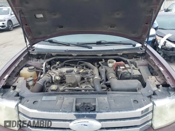 ✅ 2012 Ford Flex Limited • VIN: 2FMHK6DT2CBD04398 • Лот: 43111012. Опубликован ранее на IAAI с пробегом 198 546 миль. Бесплатный доступ к архиву аукционных продаж из США и подробный отчёт об истории автомобиля на DreamBid. Изображение 10.