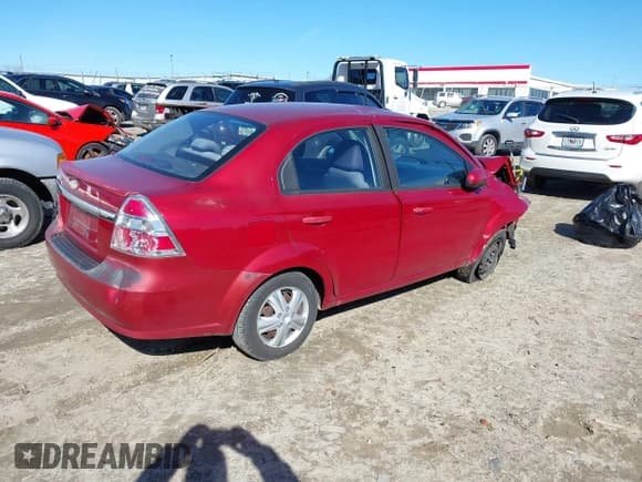 ✅ 2011 Chevrolet Aveo 1LT • VIN: KL1TD5DE4BB244320 • Lot: 41323491. Wystawiony na IAAI z przebiegiem 167 402 mil. Bezpłatny archiwum sprzedaży aukcyjnych z USA i szczegółowy raport historii pojazdu na DreamBid. Zdjęcie 4.