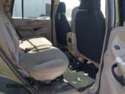 ✅ 2001 Ford Expedition XLT • VIN: 1FMRU16W91LA79385 • Lot: 41379687. Wystawiony na IAAI z przebiegiem Nie podano. Bezpłatny archiwum sprzedaży aukcyjnych z USA i szczegółowy raport historii pojazdu na DreamBid. Zdjęcie 8.