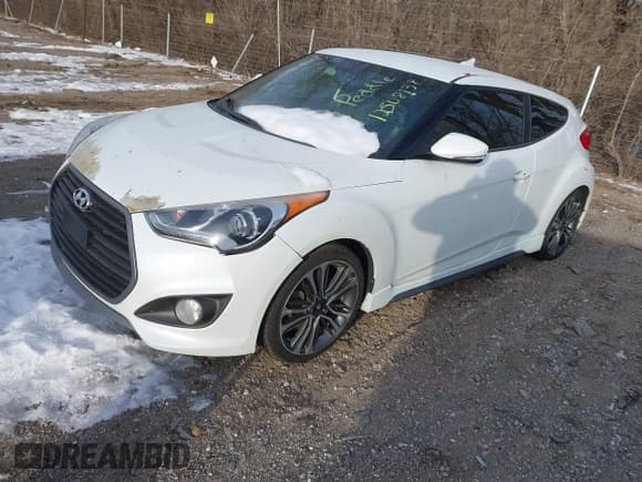 ✅ 2016 Hyundai Veloster Turbo Rally Edition • VIN: KMHTC6AEXGU248899 • Lot: 41400742. Wystawiony na IAAI z przebiegiem 175 240 mil. Bezpłatny archiwum sprzedaży aukcyjnych z USA i szczegółowy raport historii pojazdu na DreamBid. Zdjęcie 17.