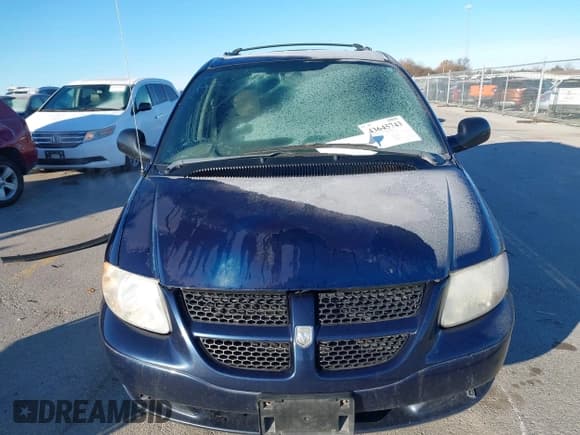 ✅ 2003 Dodge Caravan Sport • VIN: 2D4GP44R83R283111 • Lot: 43645743. Wystawiony na IAAI z przebiegiem 168 086 mil. Bezpłatny archiwum sprzedaży aukcyjnych z USA i szczegółowy raport historii pojazdu na DreamBid. Zdjęcie 6.