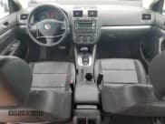 ✅ 2005 Volkswagen Jetta 2.5L • VIN: 3VWRF71K25M625015 • Lot: 64378615. Listed on Copart with 167,473 mi. Free auction sales archive from the USA and detailed vehicle history report at DreamBid. Image 8.