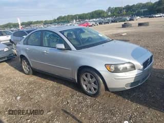 ✅ 2006 Volvo S40 2.4L • VIN: YV1MS390262175051 • Lot: 43077929. Listed on IAAI with Not provided. Free auction sales archive from the USA and detailed vehicle history report at DreamBid. Image 1.