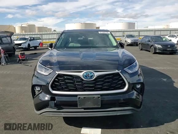 ✅ 2021 Toyota Highlander Hybrid LE • VIN: 5TDZARAH3MS008836 • Lot: 91340155. Listed on Copart with 96,035 mi. Free auction sales archive from the USA and detailed vehicle history report at DreamBid. Image 13.