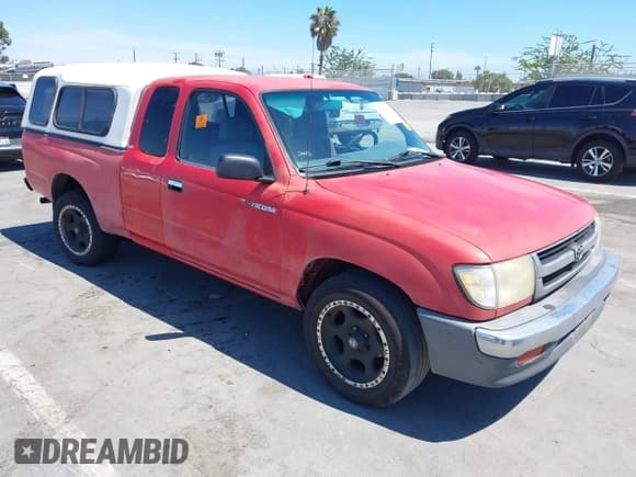 ✅ 1999 Toyota Tacoma • VIN: 4TAVL52N1XZ460806 • Lot: 42829465. Wystawiony na IAAI z przebiegiem 484 768 mil. Bezpłatny archiwum sprzedaży aukcyjnych z USA i szczegółowy raport historii pojazdu na DreamBid. Zdjęcie 1.