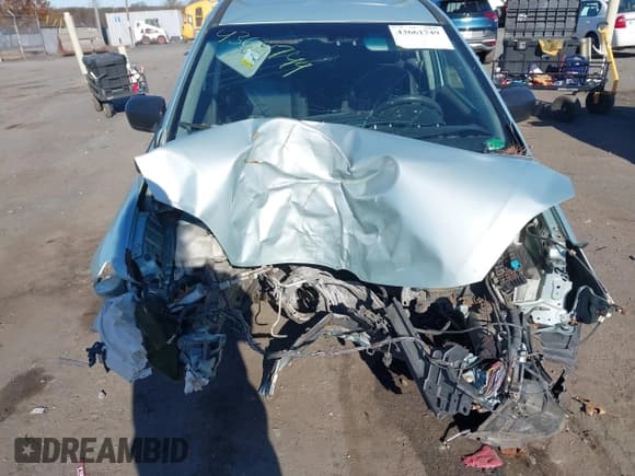 ✅ 2007 Mazda 5 Touring • VIN: JM1CR293X70136920 • Lot: 43661749. Wystawiony na IAAI z przebiegiem Nie podano. Bezpłatny archiwum sprzedaży aukcyjnych z USA i szczegółowy raport historii pojazdu na DreamBid. Zdjęcie 6.