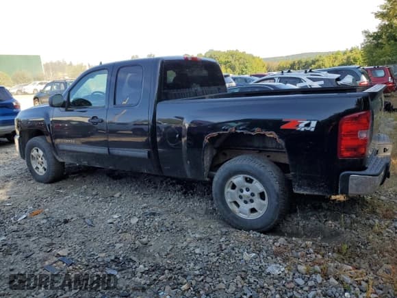 ✅ 2013 Chevrolet Silverado 1500 LT • VIN: 1GCRKSE71DZ264915 • Lot: 71019184. Listed on Copart with 137,348 mi. Free auction sales archive from the USA and detailed vehicle history report at DreamBid. Image 2.
