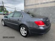 ✅ 2006 Acura RL • VIN: JH4KB165X6C007829 • Lot: 91444005. Listed on Copart with 182,188 mi. Free auction sales archive from the USA and detailed vehicle history report at DreamBid. Image 3.